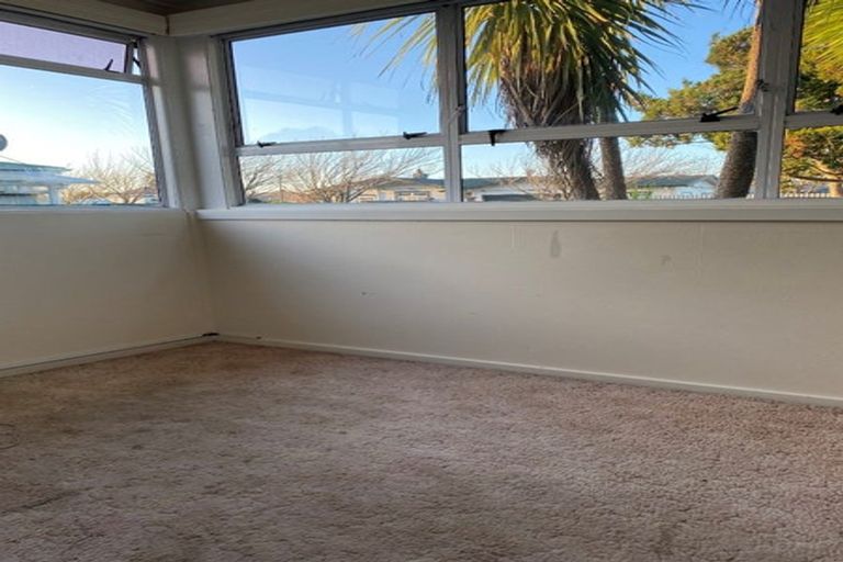 Photo of property in 1010 Plunket Street, Saint Leonards, Hastings, 4120