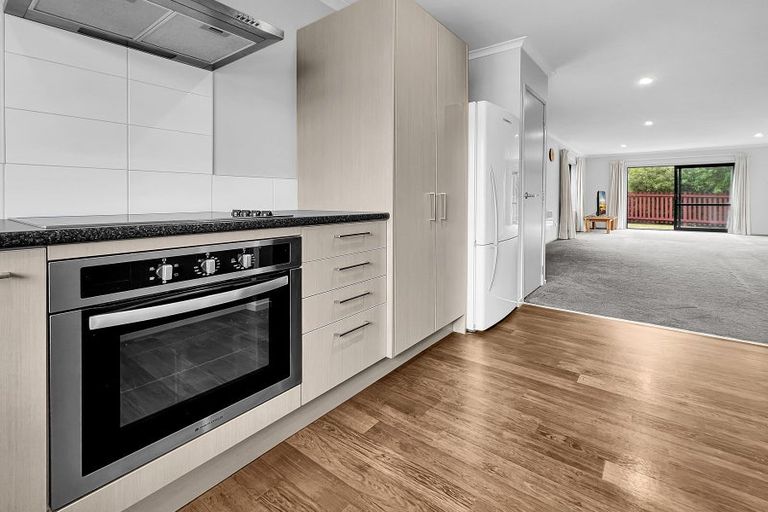 Photo of property in 71 Kaimoana Street, Weymouth, Auckland, 2103