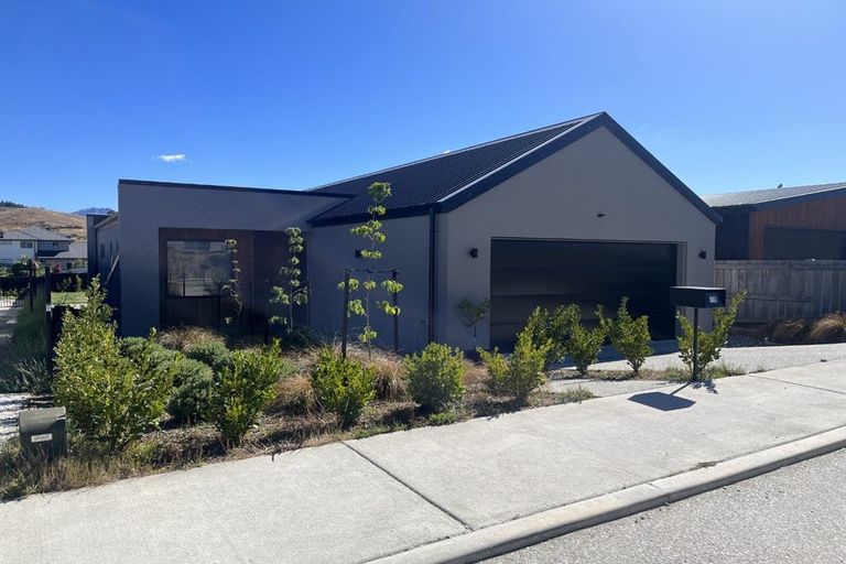 Photo of property in 79 Farrant Drive, Wanaka, 9305