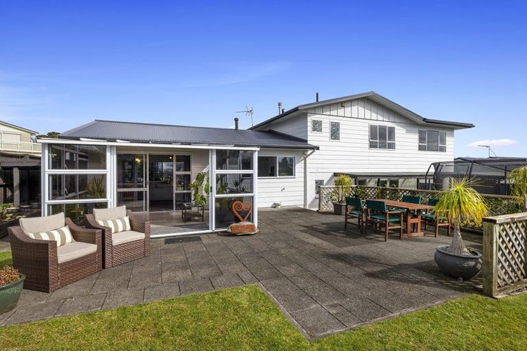 Photo of property in 5a Wesley Avenue, Frankleigh Park, New Plymouth, 4310