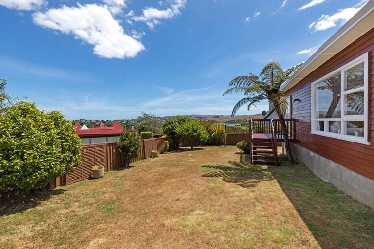 Photo of property in 20 Spinnaker Drive, Whitby, Porirua, 5024