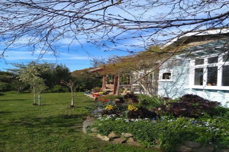 Photo of property in 346 Harington Point Road, Lower Portobello, Dunedin, 9077