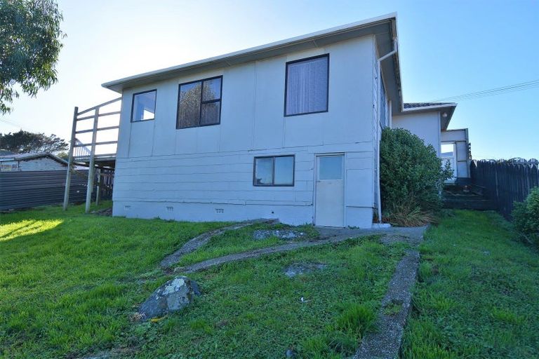 Photo of property in 11 Mason Street, Bluff, 9814