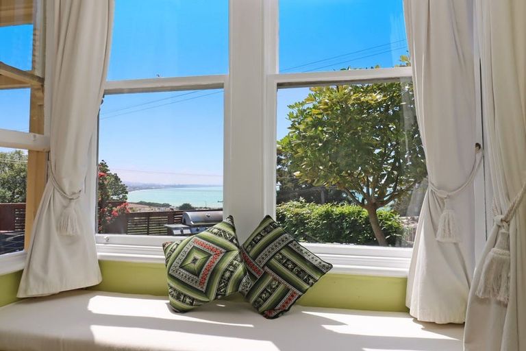 Photo of property in 37 Test Street, South Hill, Oamaru, 9400