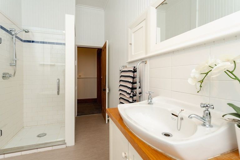 Photo of property in 30 Hobson Street, Saint Clair, Dunedin, 9012