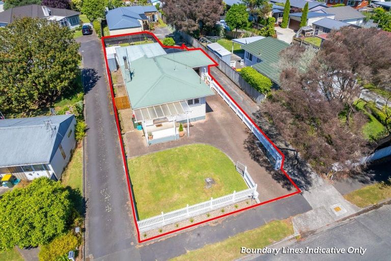 Photo of property in 14 Riverlea Road, Riverlea, Hamilton, 3216