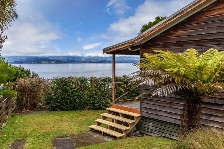 Photo of property in 19 Turangitukua Terrace, Kuratau, Turangi, 3381