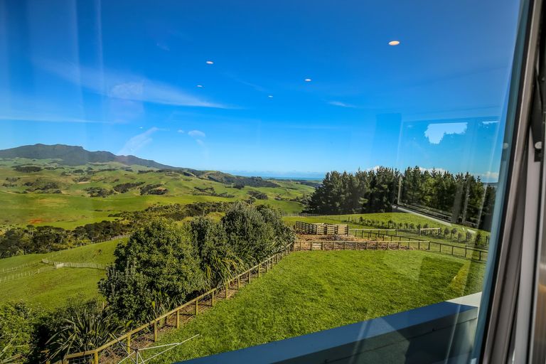 Photo of property in 144 Maungatawhiri Road, Raglan, 3295
