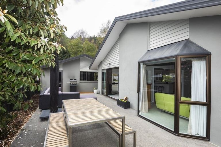 Photo of property in 88 Bowenvale Avenue, Cashmere, Christchurch, 8022