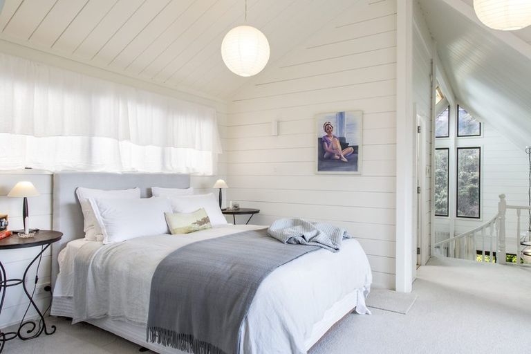 Photo of property in 47 Grand View Road, Leigh, 0985