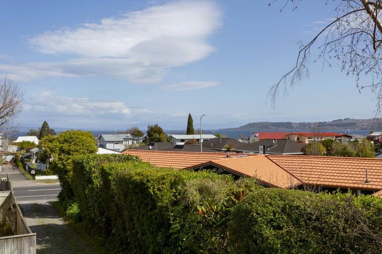 Photo of property in 3/142 Te Heuheu Street, Taupo, 3330