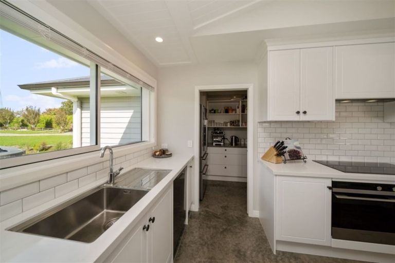 Photo of property in 1199 Egmont Road, Egmont Village, New Plymouth, 4372