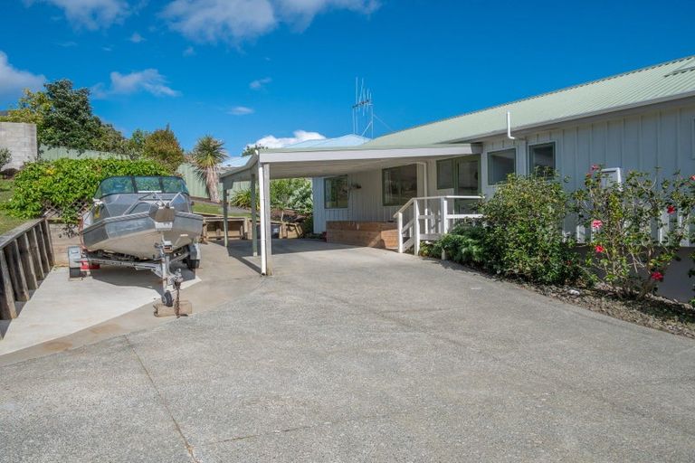 Photo of property in 2 Torsby Road, Coopers Beach, 0420