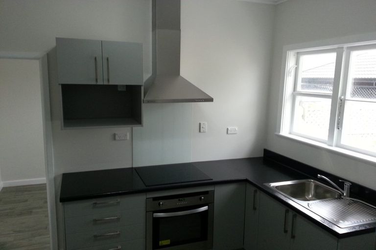 Photo of property in 105 Victoria Avenue, Palmerston North, 4410