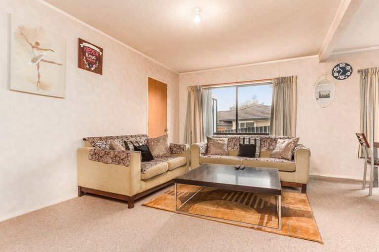 Photo of property in 2/160 Shirley Road, Papatoetoe, Auckland, 2025