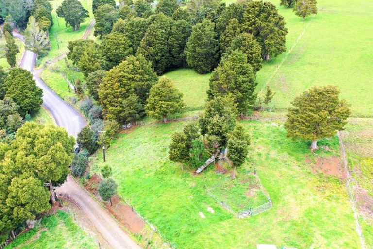 Photo of property in 1039 Trounson Park Road, Donnellys Crossing, Dargaville, 0379
