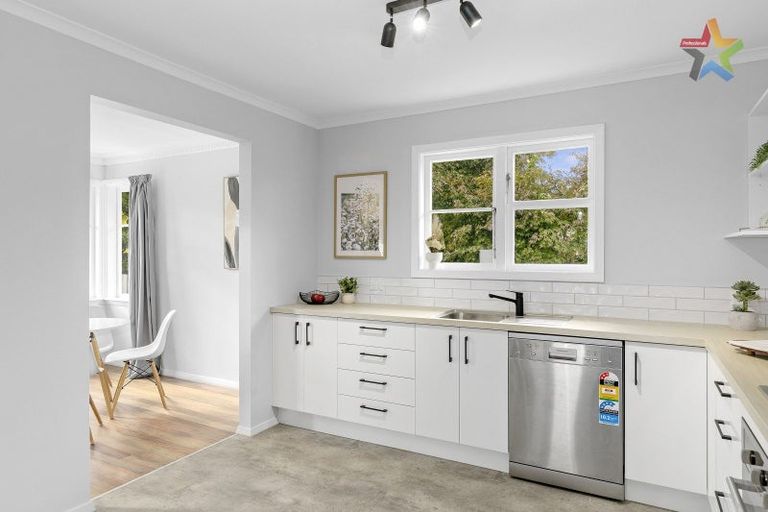 Photo of property in 20 Keys Street, Elderslea, Upper Hutt, 5018