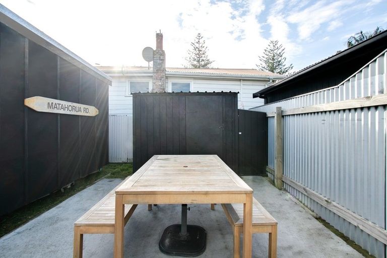 Photo of property in 120 Waghorne Street, Ahuriri, Napier, 4110