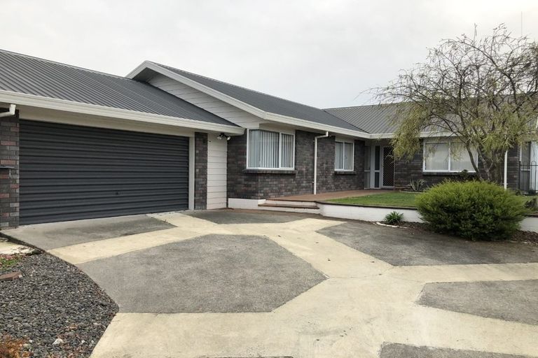 Photo of property in 35 Moreland Avenue, Pukete, Hamilton, 3200