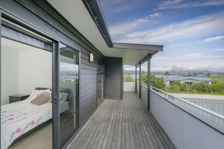Photo of property in 25 Pacific Place, Whitianga, 3510