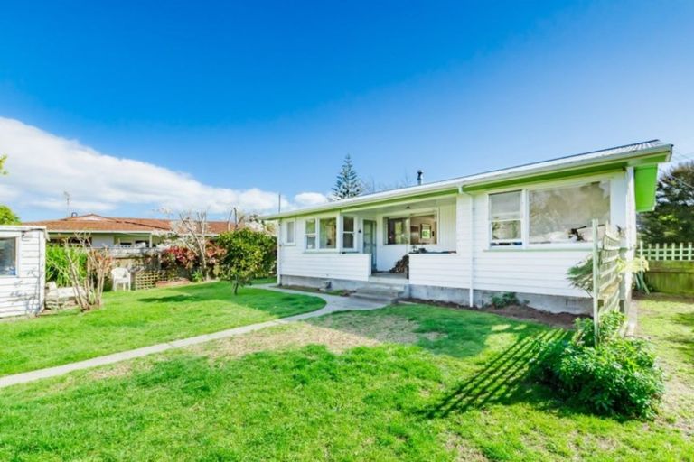 Photo of property in 159 Te Moana Road, Waikanae, 5036