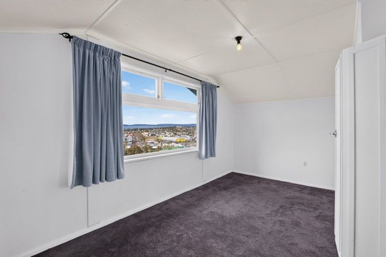 Photo of property in 42 Cameron Road, Bluff Hill, Napier, 4110
