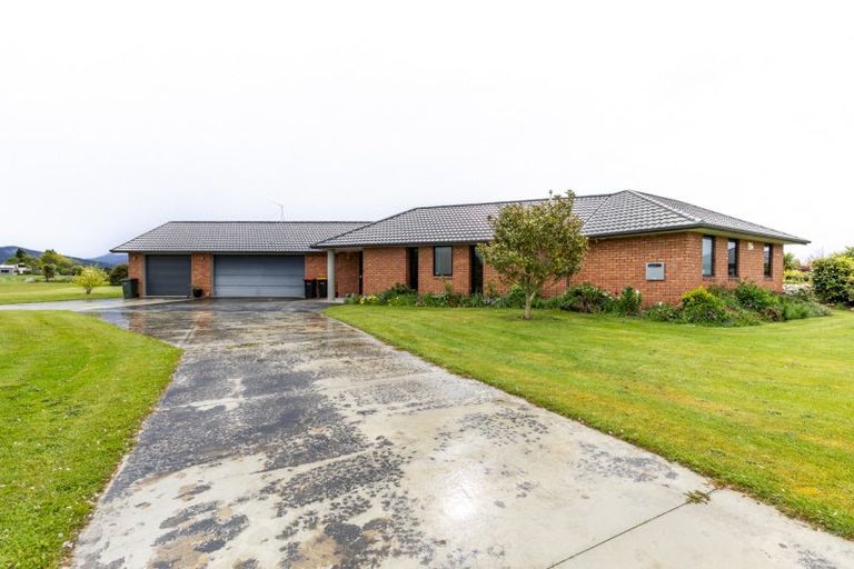 Photo of property in 28 Pukutahi Drive, Te Anau, 9600