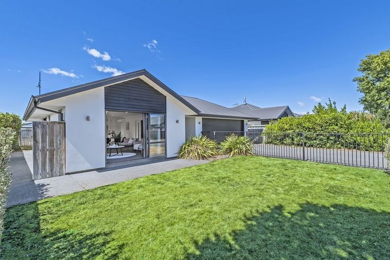 Photo of property in 143 Infinity Drive, Pegasus, 7612