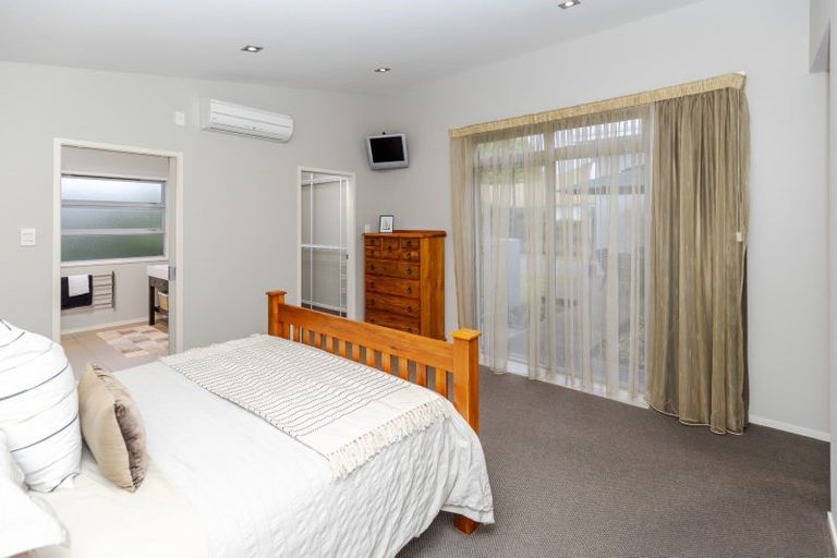 Photo of property in 19 Shalimar Place, Huntington, Hamilton, 3210