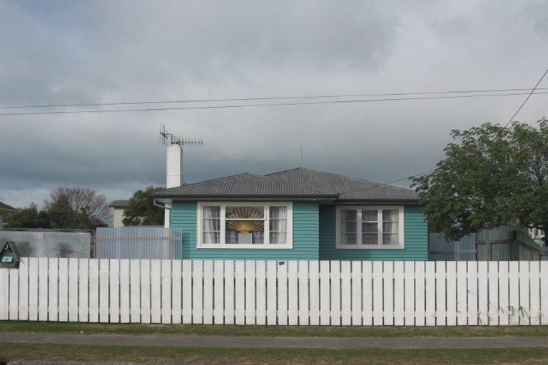 Photo of property in 17 Kelvin Road, Maraenui, Napier, 4110