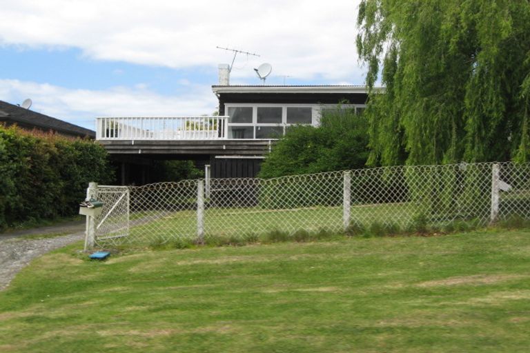 Photo of property in 57 Tindalls Bay Road, Tindalls Beach, Whangaparaoa, 0930