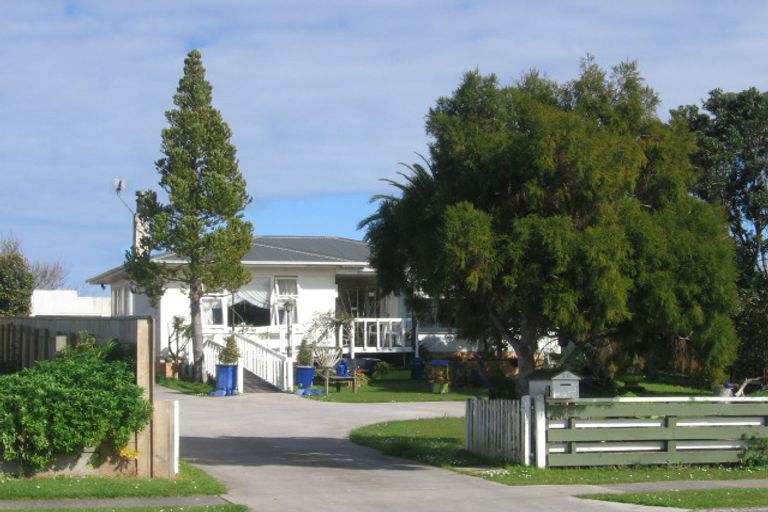 Photo of property in 76 Awakino Road, Dargaville, 0310