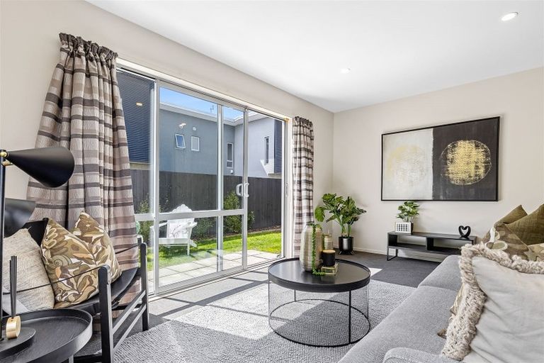 Photo of property in 212a Lincoln Road, Addington, Christchurch, 8024