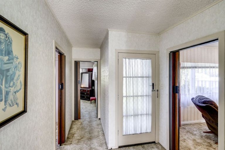 Photo of property in 413 Huia Street, Camberley, Hastings, 4120