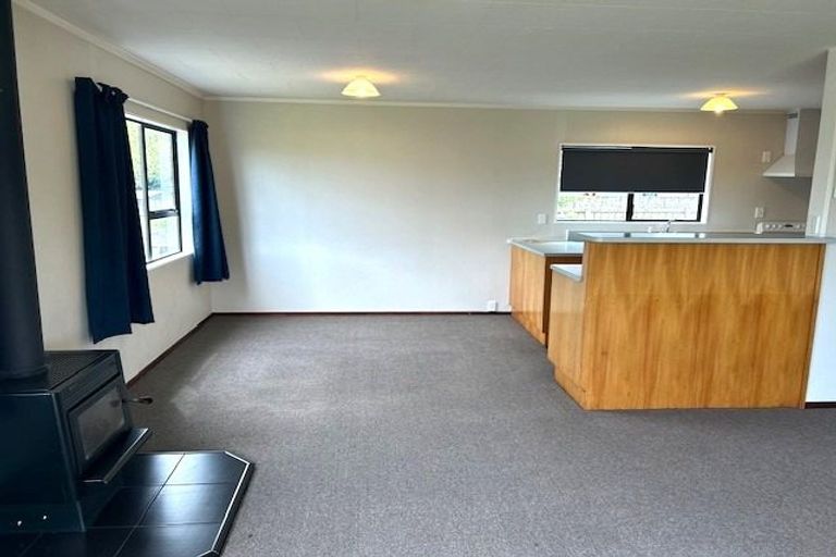 Photo of property in 31b Utauta Street, Waikanae, 5036