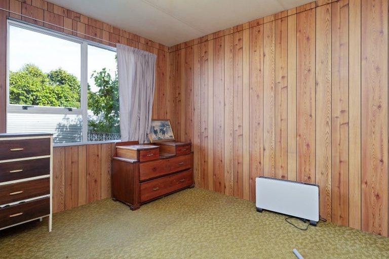 Photo of property in 2/104 Budge Street, Riversdale, Blenheim, 7201