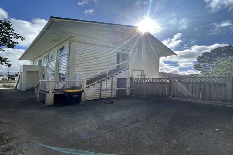 Photo of property in 2/72b Ira Street, Miramar, Wellington, 6022