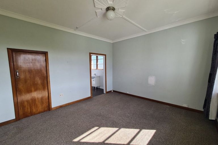 Photo of property in 330 Carrington Street, Vogeltown, New Plymouth, 4310