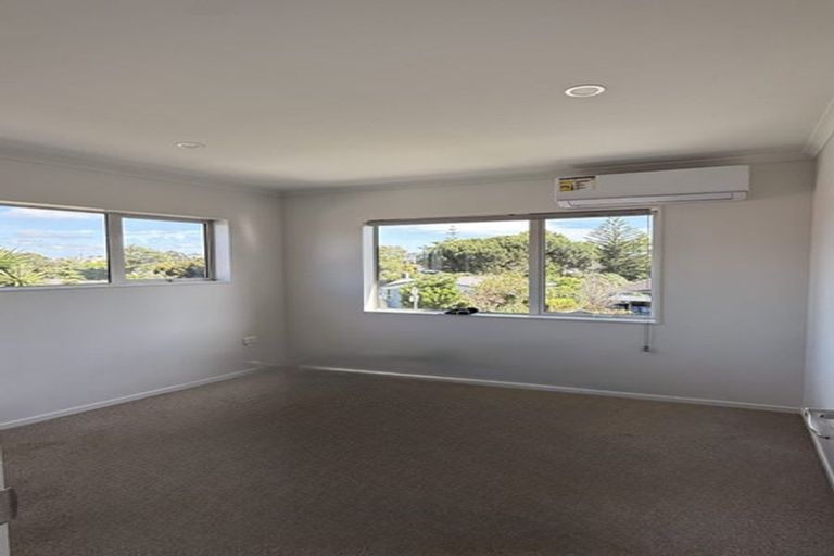Photo of property in 27a Mclean Avenue, Papatoetoe, Auckland, 2025