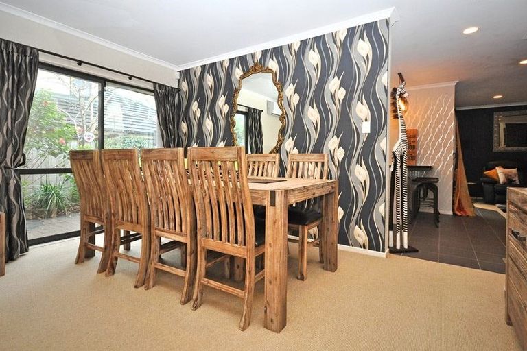 Photo of property in 14 Blackwood Drive, Wattle Downs, Auckland, 2103