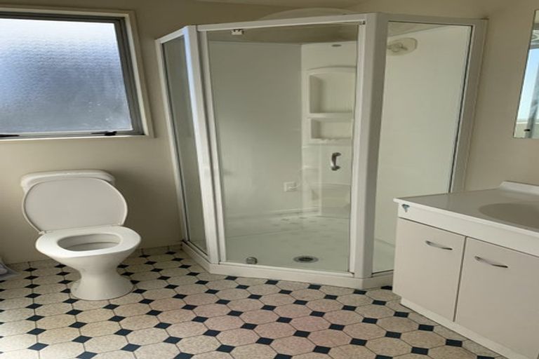 Photo of property in 108a Elizabeth Street, Riccarton, Christchurch, 8041