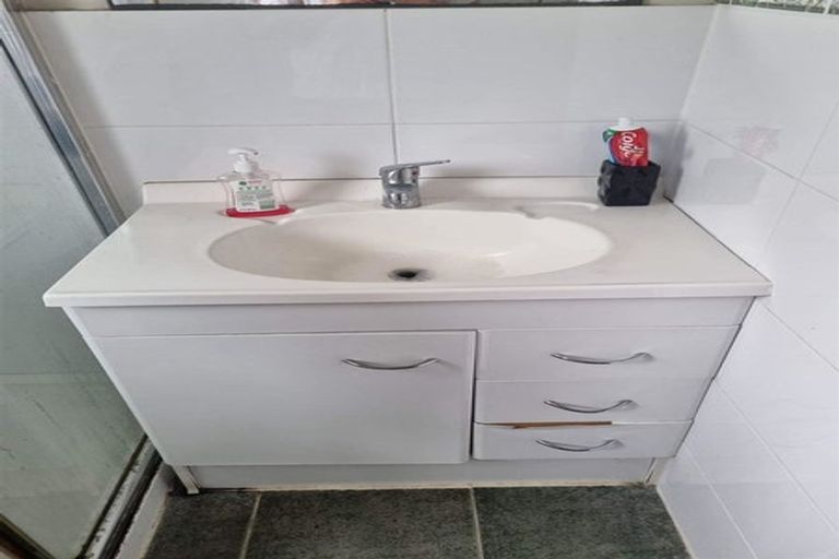 Photo of property in 15 Reseda Place, Papatoetoe, Auckland, 2025