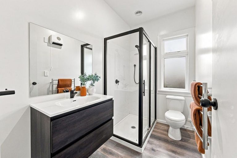 Photo of property in 186 Wainoni Road, Avondale, Christchurch, 8061