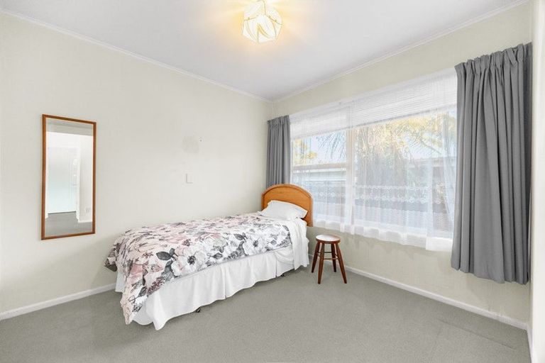 Photo of property in 2/7 Evelyn Place, Hillcrest, Auckland, 0627