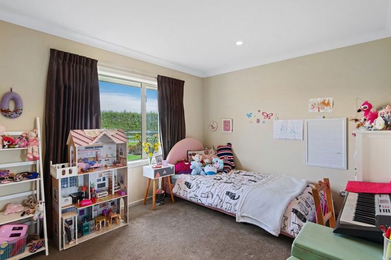 Photo of property in 102 Paige Place, Rolleston, Christchurch, 7678