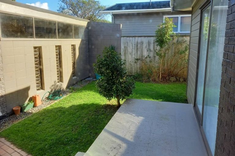Photo of property in 28 The Quarterdeck, Whitby, Porirua, 5024