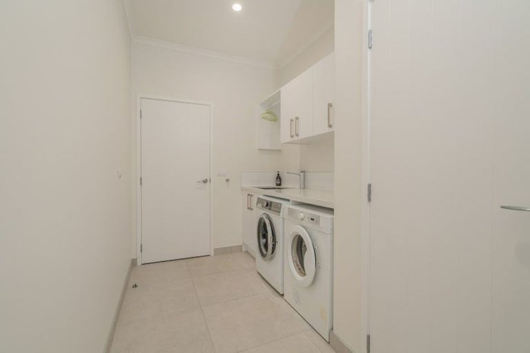 Photo of property in 3 Roseberry Place, Whitianga, 3510