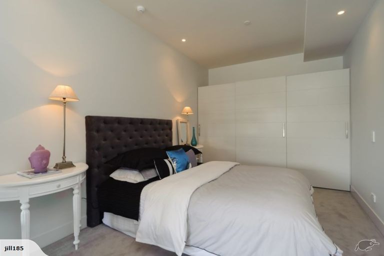 Photo of property in Clyde Quay Wharf, 1b/8 Clyde Quay Wharf, Te Aro, Wellington, 6011