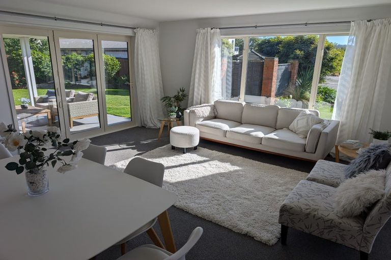Photo of property in 7 Belgrove Place, Parklands, Christchurch, 8083