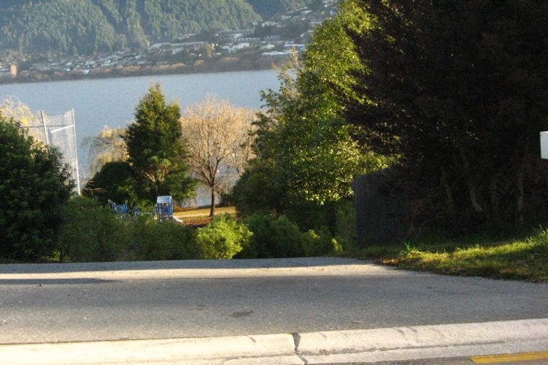 Photo of property in 533 Peninsula Road, Kelvin Heights, Queenstown, 9300